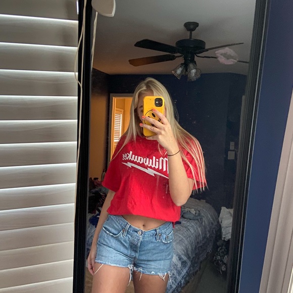 Milwakee Shirt - Picture 2 of 4